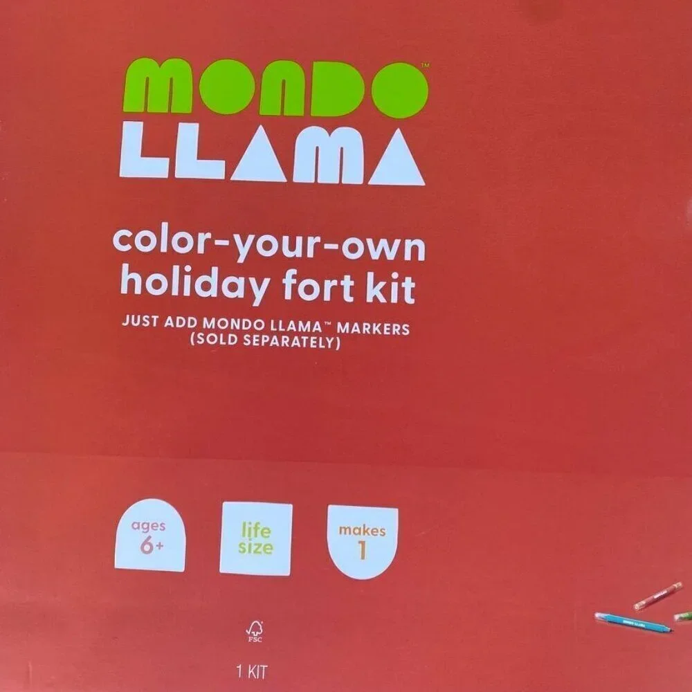Christmas Craft Color-Your-Own Santa's Workshop Fort - Mondo Llama™